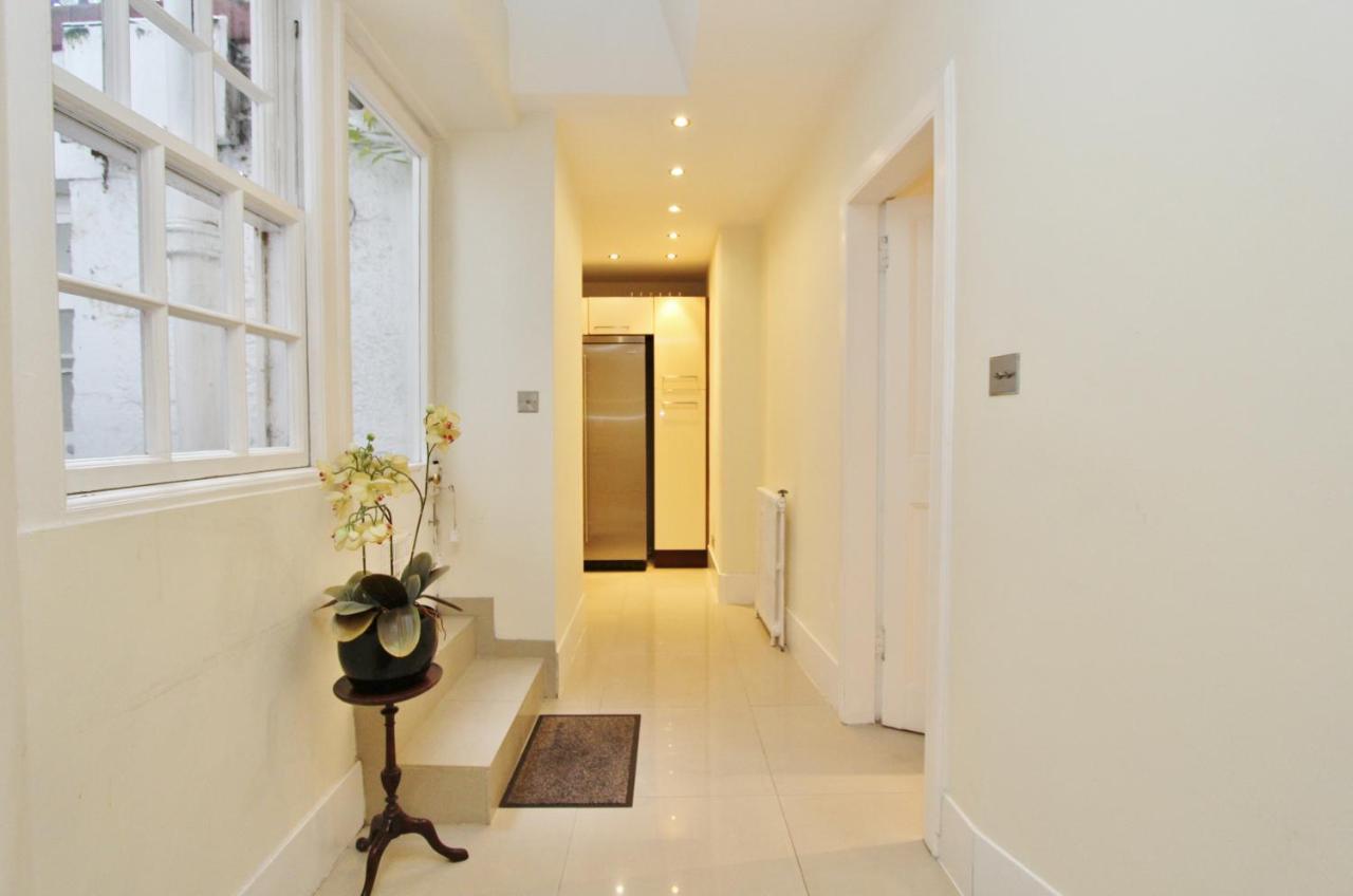 Elegant 3-Bedroom Ramsay Garden Apartment In Edinburgh City Centre מראה חיצוני תמונה